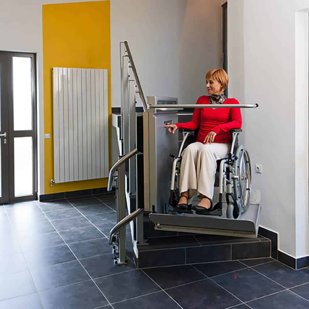 plataforma salvaescaleras escaleras tramo curvo plk8 ascendor liftechnik