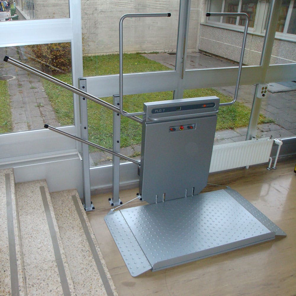 plataforma salvaescaleras escaleras tramo recto plg7 ascendor liftechnik