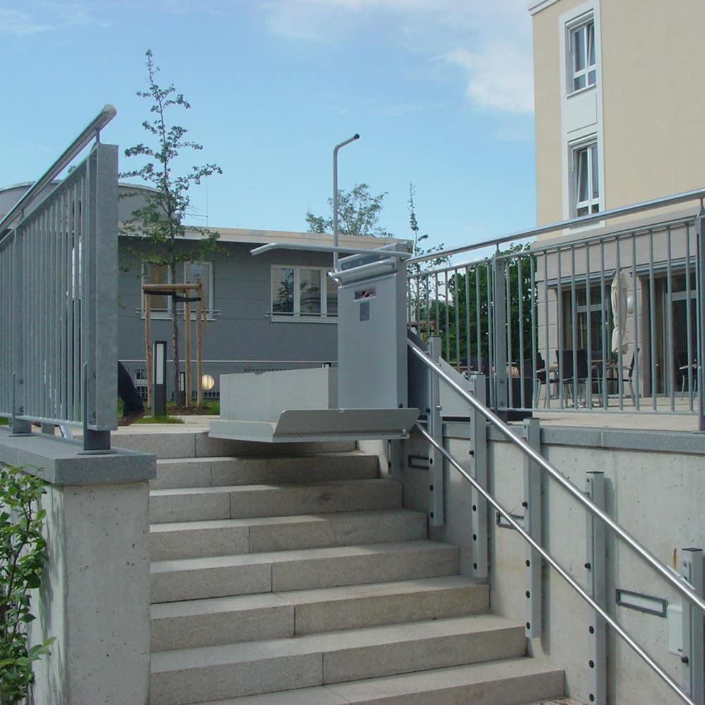 plataforma salvaescaleras escaleras tramo recto plg7 ascendor liftechnik