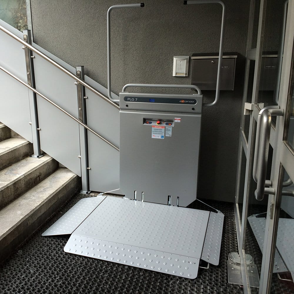 plataforma salvaescaleras escaleras tramo recto plg7 ascendor liftechnik